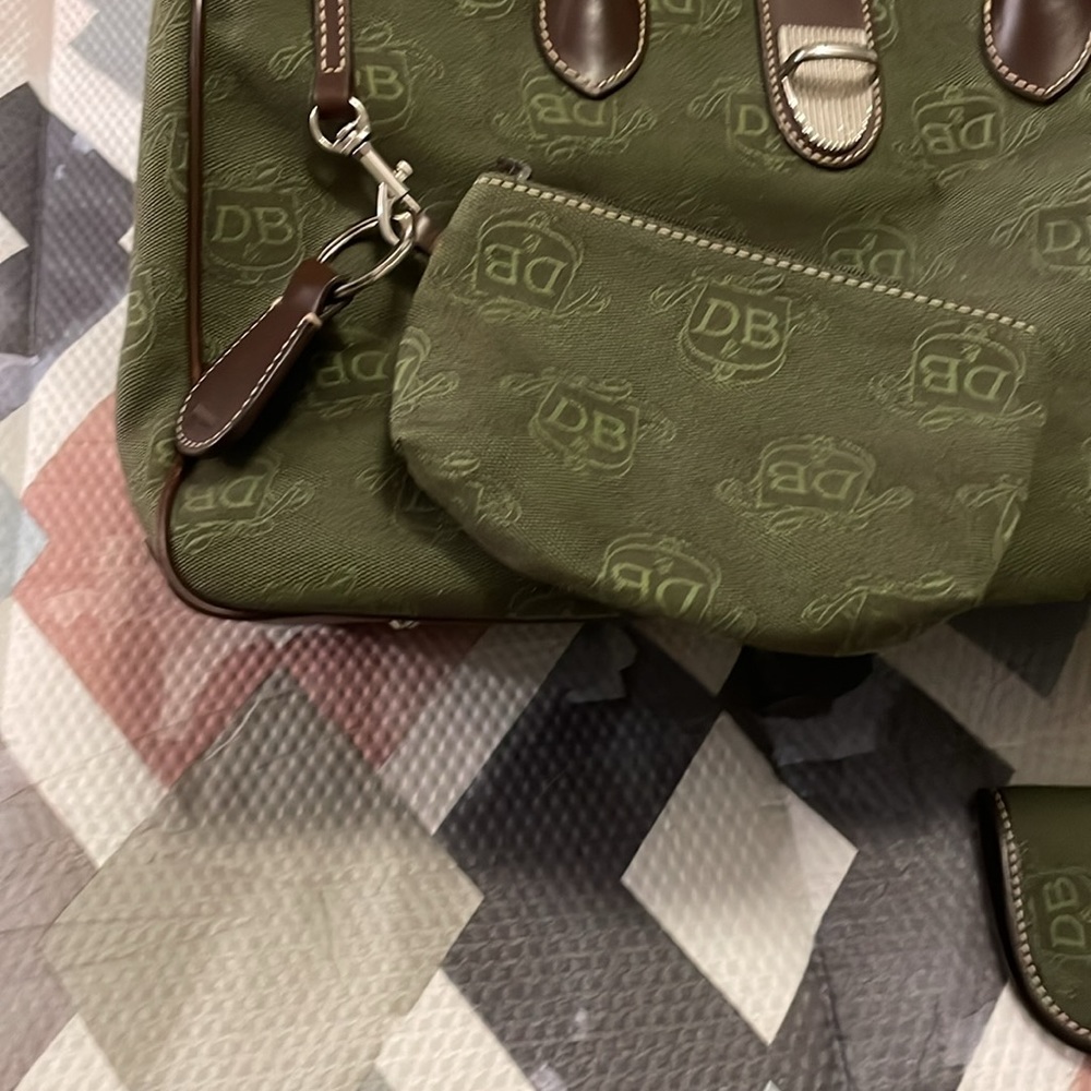 Dooney & Bourke - Picture 2 of 6